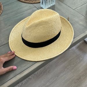 Banana Republic straw hat